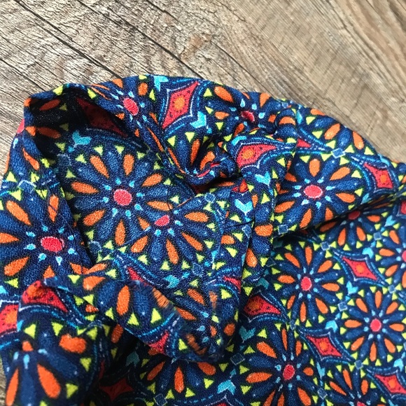 LILY WHITE Multicolor kaleidoscope joggers casual pants - Picture 7 of 7